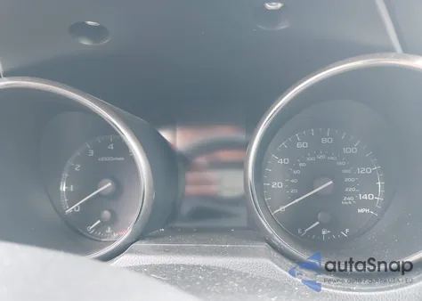 2015 Subaru Outback 2.5I Limited z USA, uszkodzony, nr VIN 4S4BSBNC1F3336857